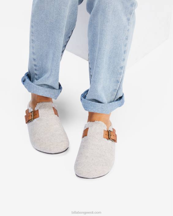 huntingtoni libisevad kingad naised kaerahelbed D28T2494 Billabong