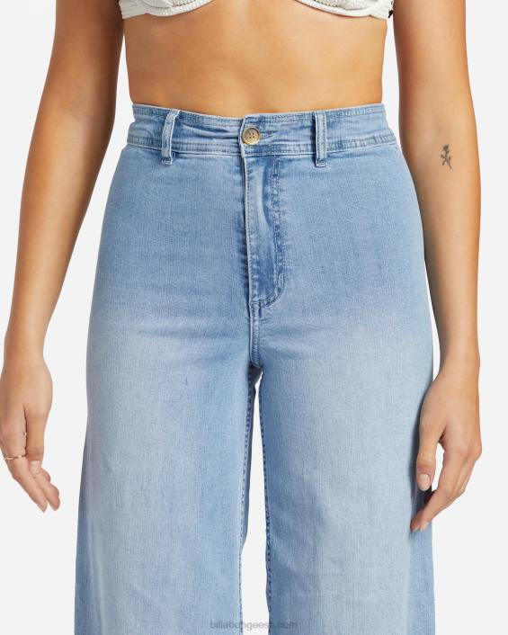 vabalangevad indigo laia säärega teksad naised surfisprei D28T1868 Billabong